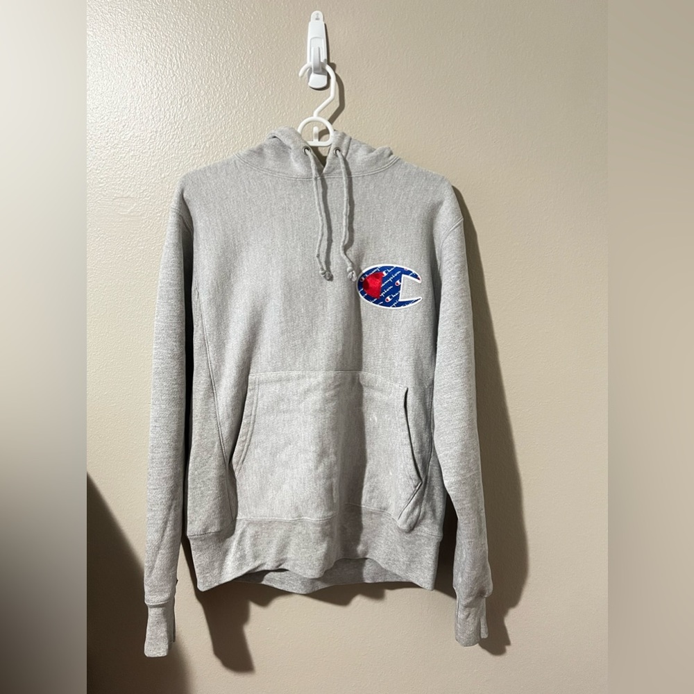 Chanpion hoodie big C size S